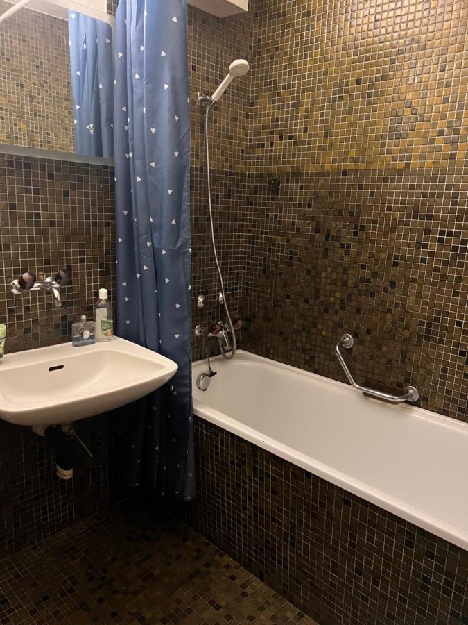 Easyroombasel Dış mekan fotoğraf